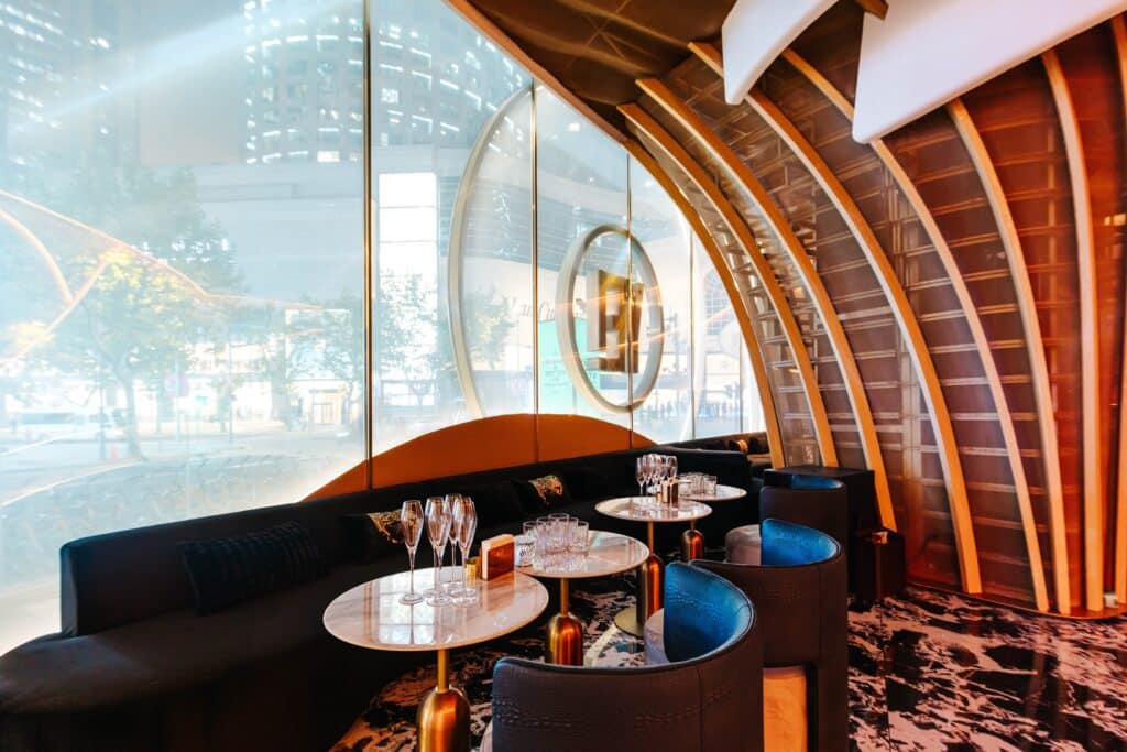 YE Shanghai club experience